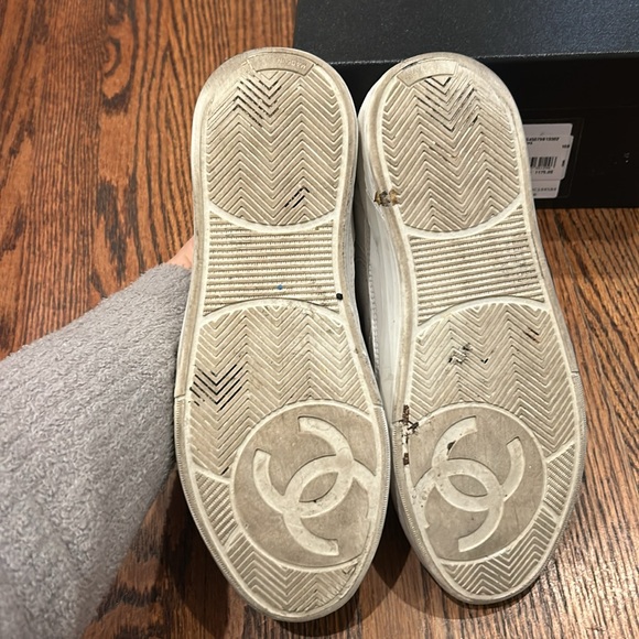 🤍CHANEL Calfskin CC Womens Sneakers. size 37. - Picture 6 of 8